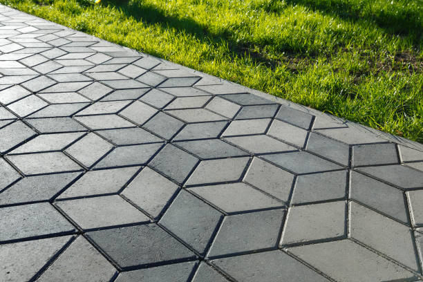 Best Driveway Resurfacing Pavers  in Lawrence, IN